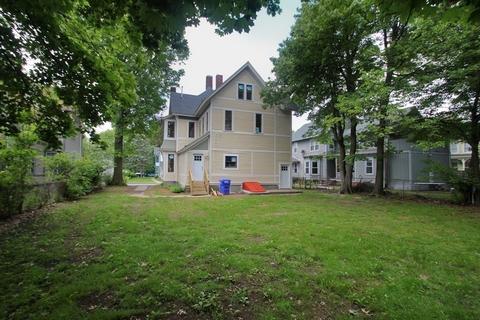 103 Thompson St, Springfield, MA 01109 photo 33