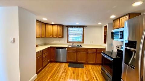 72 Pine St, Clinton, MA 01510 photo 10