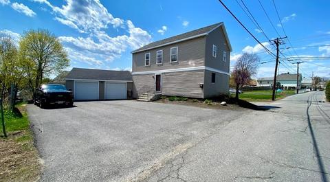 72 Pine St, Clinton, MA 01510 photo 1