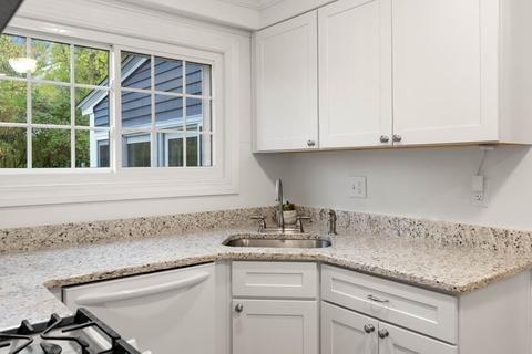 2 Beech Cir, Andover, MA 01810 photo 6