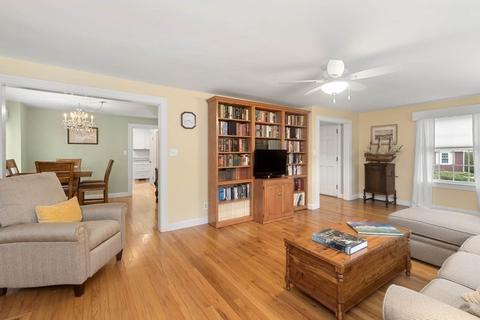 2 Beech Cir, Andover, MA 01810 photo 13