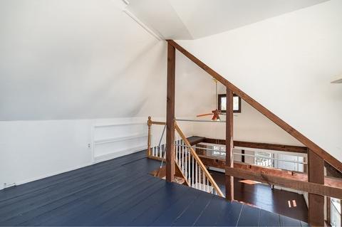 2 Cross St, Gloucester, MA 01930 photo 8