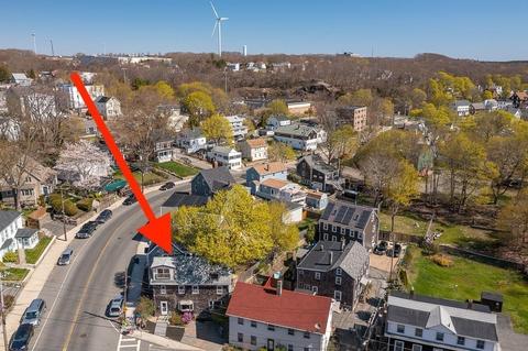 2 Cross St, Gloucester, MA 01930 photo 3