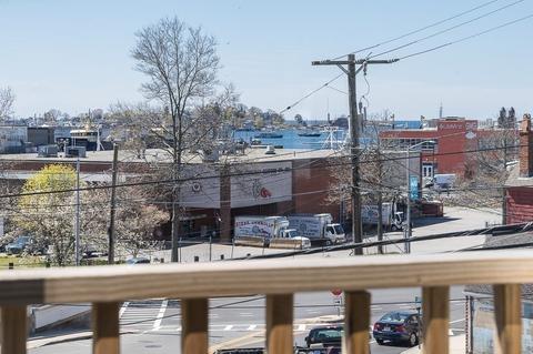 2 Cross St, Gloucester, MA 01930 photo 7