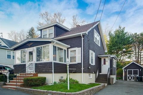 12 Milton Rd, Danvers, MA 01923 photo 1