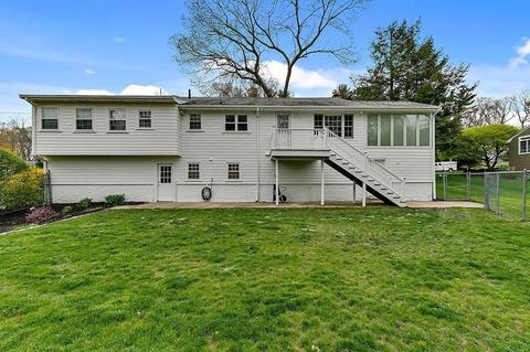 28 Lantern Ln, Sharon, MA 02067 photo 25