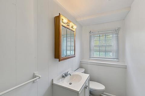 28 Lantern Ln, Sharon, MA 02067 photo 24