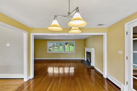 28 Lantern Ln, Sharon, MA 02067 photo 8