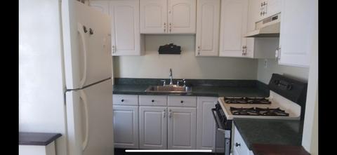 566 Bradford Ave, Fall River, MA 02721 photo 3