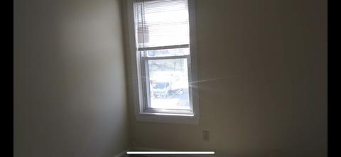 566 Bradford Ave, Fall River, MA 02721 photo 2