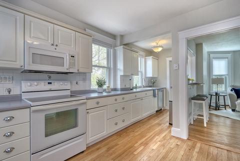 224 Common St, Walpole, MA 02081 photo 9