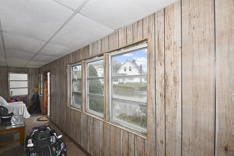 281 West St, Gardner, MA 01440 photo 24