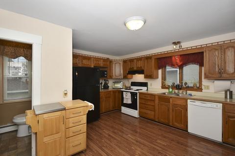 281 West St, Gardner, MA 01440 photo 7