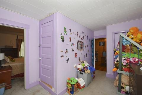281 West St, Gardner, MA 01440 photo 16