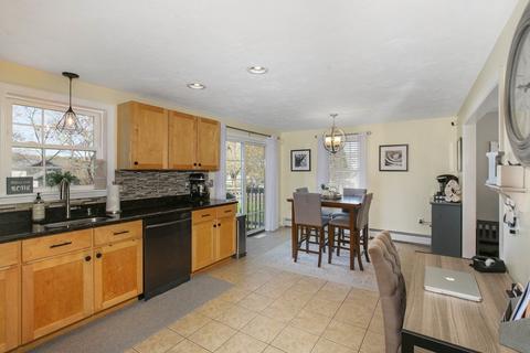 20 El Caney Rd, Worcester, MA 01603 photo 10