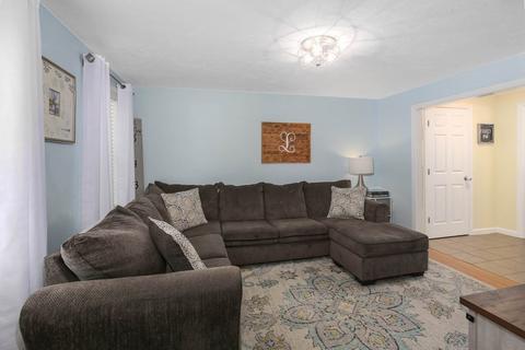 20 El Caney Rd, Worcester, MA 01603 photo 18