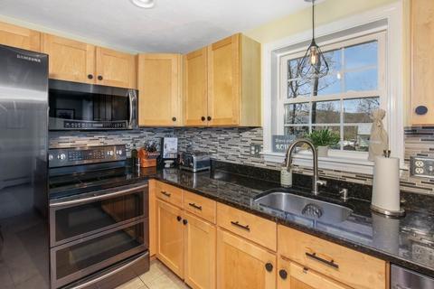 20 El Caney Rd, Worcester, MA 01603 photo 16