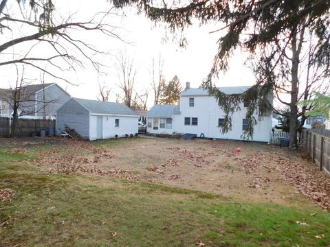 83 Wilton St, Springfield, MA 01109 photo 17