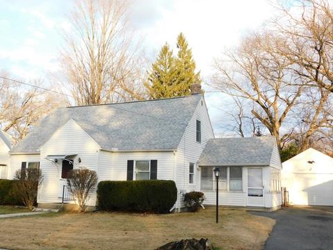 83 Wilton St, Springfield, MA 01109 photo 1