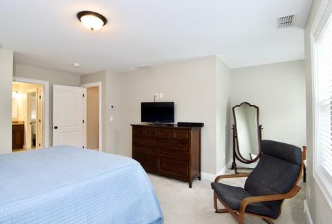 130 Benz St, Springfield, MA 01118 photo 25