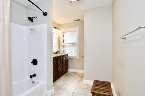 130 Benz St, Springfield, MA 01118 photo 34