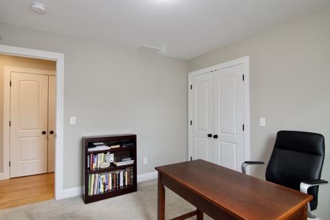 130 Benz St, Springfield, MA 01118 photo 38
