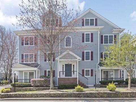 20 Maple St #C, Canton, MA 02021 photo 1