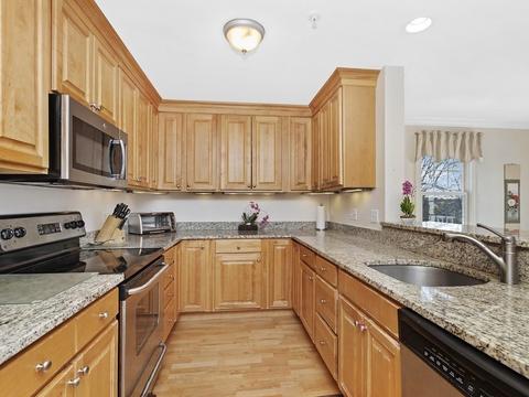 20 Maple St #C, Canton, MA 02021 photo 10