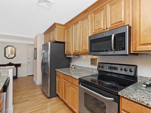 20 Maple St #C, Canton, MA 02021 photo 11