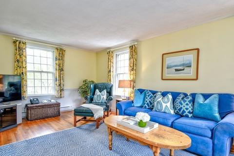 17 Colonial Rd, Dover, MA 02030 photo 4