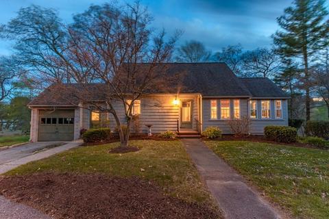 5 Russell Ave, Upton, MA 01568 photo 1