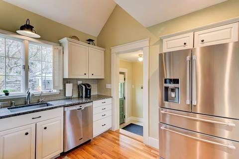 5 Russell Ave, Upton, MA 01568 photo 7