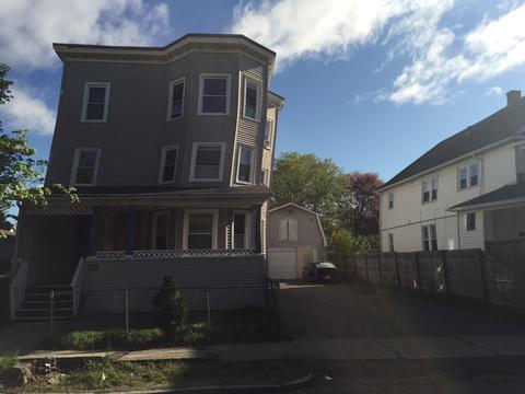 529 Armory St, Springfield, MA 01104 photo 1