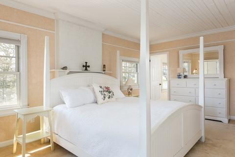 12 Onset Ave, Wareham, MA 02532 photo 22