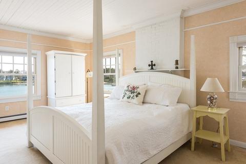12 Onset Ave, Wareham, MA 02532 photo 21