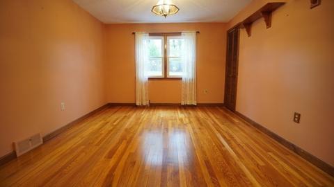 32 N Brook Rd, Springfield, MA 01119 photo 5