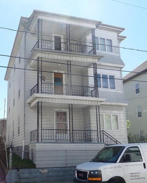 142 Jencks St, Fall River, MA 02723 photo 2