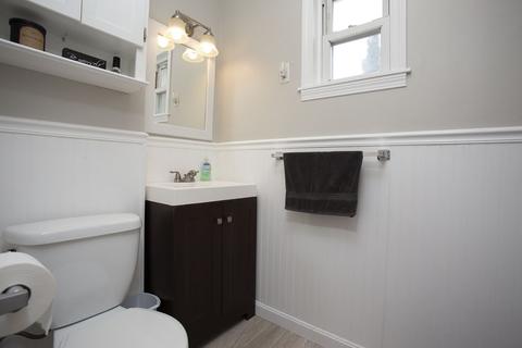 11 S Edlin St, Worcester, MA 01603 photo 24