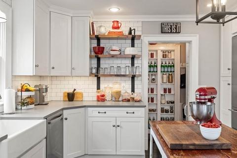 23 Corning St, Beverly, MA 01915 photo 17