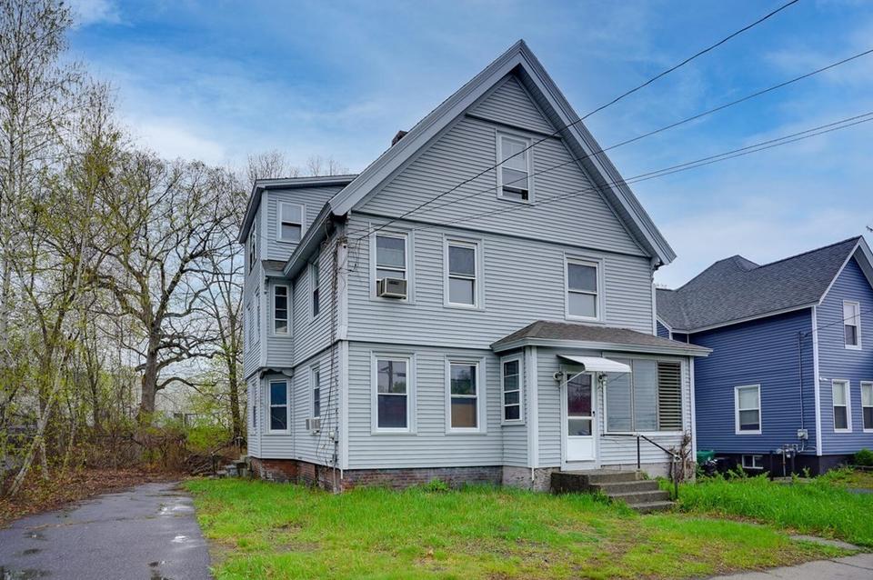 902 Main St, Clinton, MA 01510 20 Photos MLS 72824407 Movoto