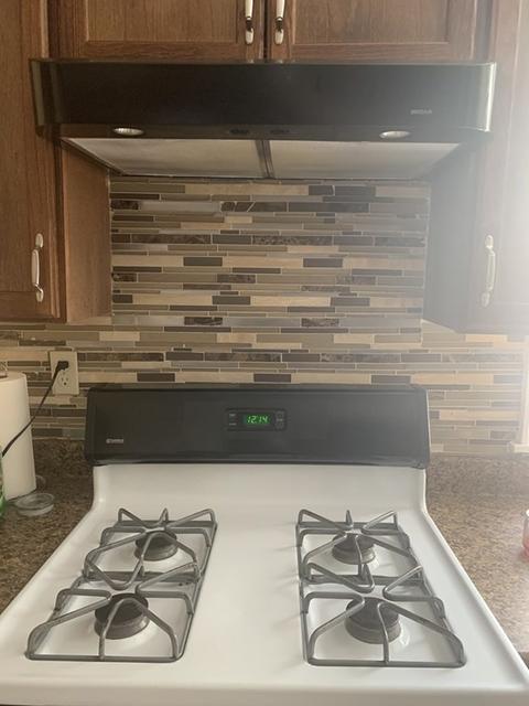 97 Bristol St, Springfield, MA 01109 photo 9