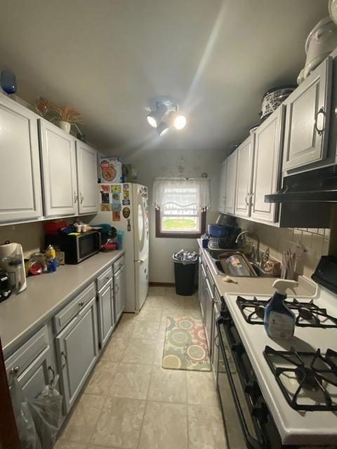 136 Horton St, Fall River, MA 02723 photo 17