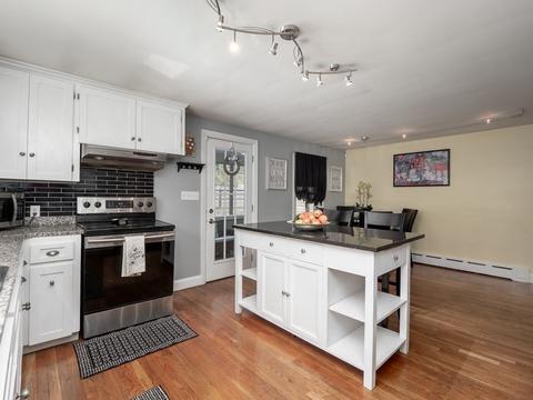 31 Pershing Ave, Framingham, MA 01702 photo 16