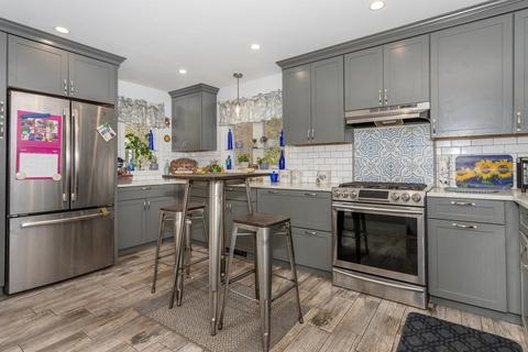37 Eliot St, Canton, MA 02021 photo 7