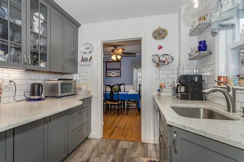 37 Eliot St, Canton, MA 02021 photo 6