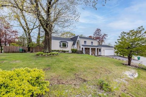 5 Harvey St, Chicopee, MA 01020 photo 3