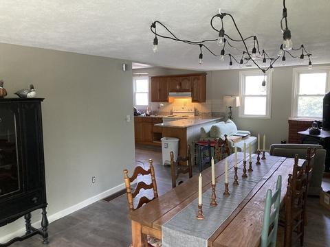 26 Hayes St, Woonsocket, RI 02895 photo 8