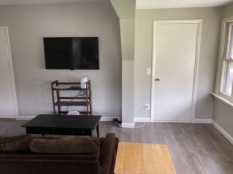 26 Hayes St, Woonsocket, RI 02895 photo 13