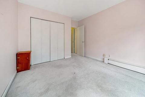 28 Juniper St #80, Brookline, MA 02445 photo 19