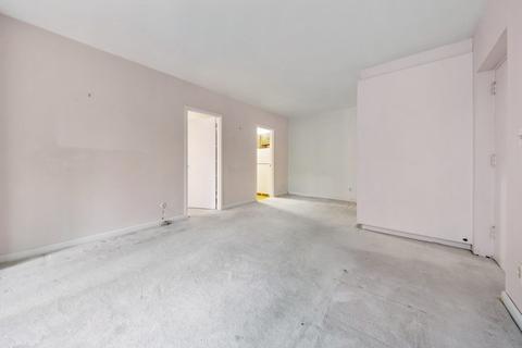 28 Juniper St #80, Brookline, MA 02445 photo 8